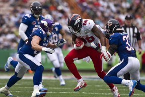 AYX SPORTS-英超强攻瞬间：快速反击引爆全场，英超强队