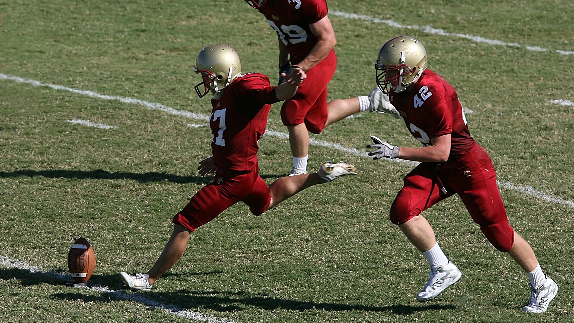 法甲炙热激战：一场场绝佳的攻防对抗