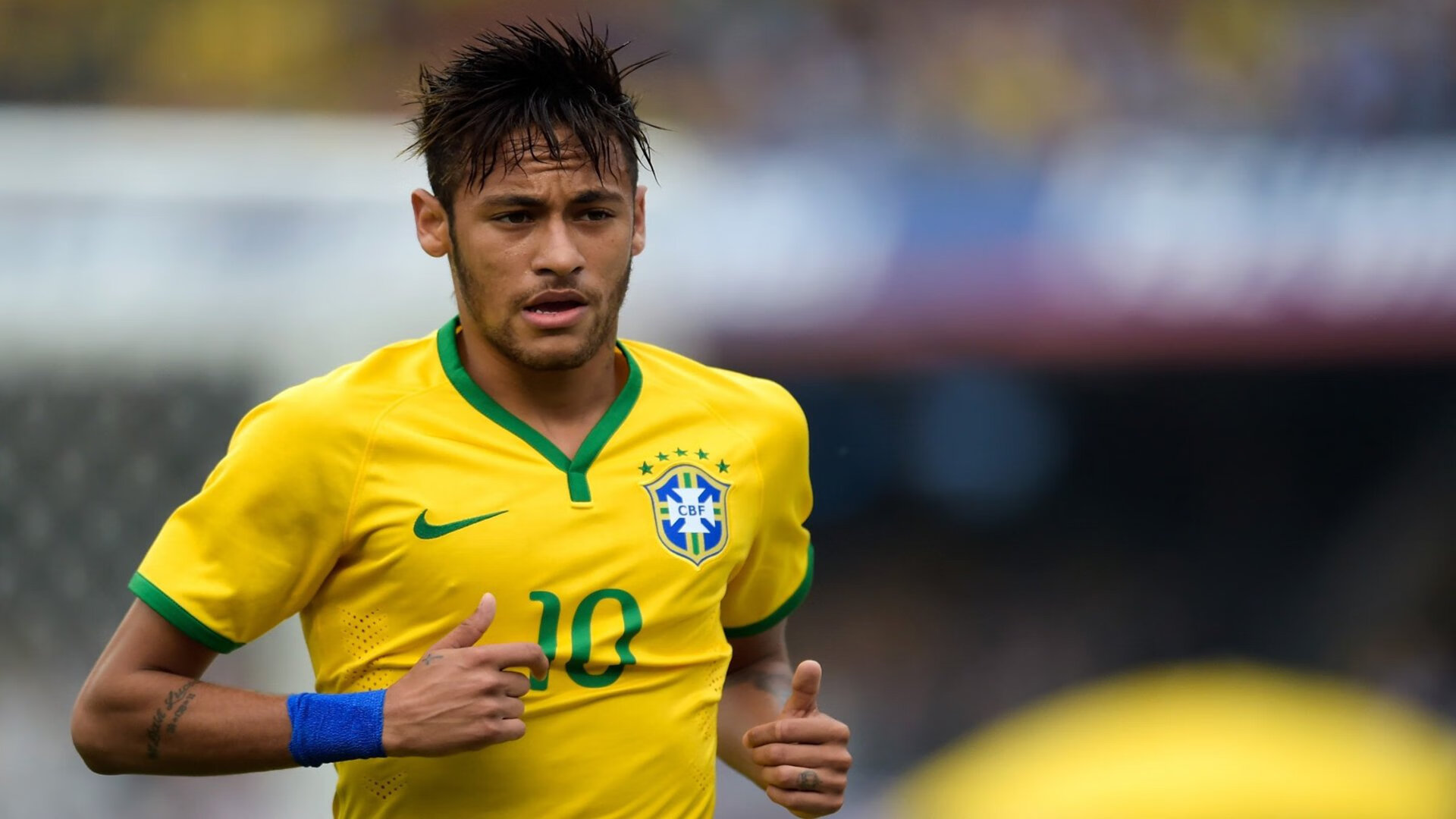 贝尔哈德·福特：全黑队防线的关键，提升球队整体防守能力，贝尔福特拳击